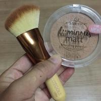 ราคา Bronzing powder+แปรง (362198651)