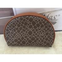 ราคา กระเป๋าใส่เครื่องสำอาง Nina Ricci แท้ (3103139396)