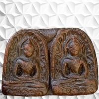 ราคา พระซุ้มกอ กรุวัดซุ้มกอ พลายคู่ พระเครื่อง ซุ้มกอ (29529472144)