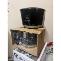 ราคา เครื่องชงกาแฟ electrolux รุ่น ECM3505 (23741743620)