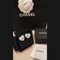ราคา Chanel Heart Earrings ต่างหู ชาแนล หัวใจ รุ่นสุดแรร์ ของใหม่ ไม่เคยใช้ หายากที่สุด!! (20861257698)