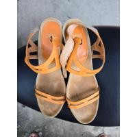 ราคา รองเท้ามือสอง ยี่ห้อ camper (25639215748)