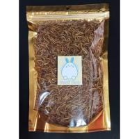 ราคา หนอนนกอบแห้ง Dried Mealworms หนอนอบแห้ง สำหรับชูการ์ เม่นแคระ นก ปลา 100-200 กรัม (22564378698)