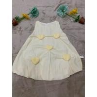 ราคา ชุดกระโปรงเด็กสีเหลืองอ่อนประดับด้วยหัวใจสีเหลืองนุ่งฟู (48651997699)