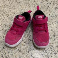 ราคา รองเท้าเด็กแบรนด์ Nike แท้ (3704274015)
