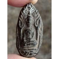 ราคา พระขุนแผนไข่ผ่าซีก พิธีจตุพิธพรชัย เนื้อดิน วัดรัตนชัย ปี 2518 (หลวงพ่อกวย ปลุกเสก) (4247257289)