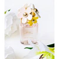 ราคา Daisy Eau so Fresh Eau de Toilette Natural Spray จาก MARC JACOBS 75 ml. (1447308861)