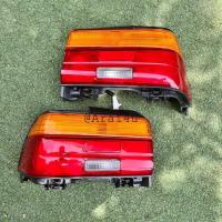 ราคา LUCID ไฟท้าย TOYOTA COROLLA AE100,AE101 ปี92-96 พร้อมขั่วไฟ คู่ละ (212-1967L,R) (29940562473)