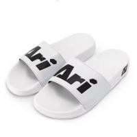 ราคา ARI SLIDE SANDALS - WHITE/BLACK รองเท้าแตะ อาริ SANDALS สีขาว (52254784122)
