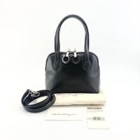 ราคา กระเป๋า Used Ferragamo แท้ (24626862474)