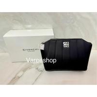 ราคา กระเป๋าเครื่องสำอาง Givenchy - Iconic GWP 23 (Black) (25757408880)
