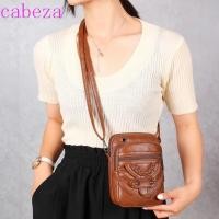 ราคา CABEZA กระเป๋าสะพายข้างโทรศัพท์,สองชั้นความจุขนาดใหญ่กระเป๋าหน้าอกโทรศัพท์,กระเป๋าบอมกันน้ําพร้อมแจ็คหูฟังกระเป๋า Messenger วินเทจโทรศัพท์มือถือ (49406298725)