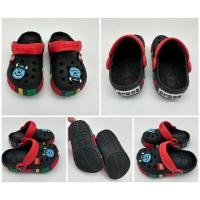 ราคา CROCS LEGO C6 7 รองเท้าเด็กผู้ชาย (17094955692)