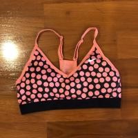 ราคา Used once Nike sport bra sz.m (1517975623)