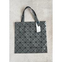 ราคา แท้ 100% Bao Bao 6x6 Metallic Charcoal (25981061776)