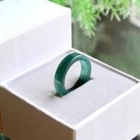 ราคา แหวนหยกเขียวทรงท่อหน้าแคบ Size :57-58mm. (27477026734)