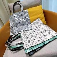 ราคา 【แถมลิปสติก】BAO BAO 6x6 Lucent Basic Color Bao Bao Issey Miyake ของใหม่ แท้100% udid (27116666764)