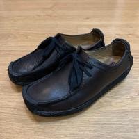 ราคา รองเท้าหนัง Clarks มือสอง ไซส์ 39.5/26 cm (40475619198)