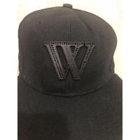 ราคา หมวก Cap ลาย W ขนาดปกติ ดำ (6642061866)