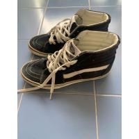 ราคา รองเท้าสเก็ตบอร์ดมือ 2 size23-23.5 (52753044696)