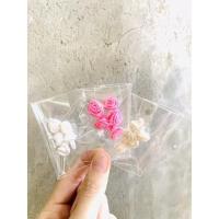 ราคา ดอกไม้กุหลาบผ้า ดอกกุหลาบผ้าจิ๋ว ดอกไม้ริบบิ้นผ้า ดอกไม้งานฝีมือ (10642105202)