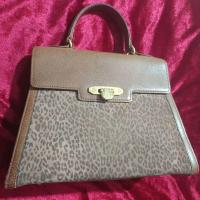 ราคา กระเป๋าถือ Valentino garavani คุณผู้หญิง แท้ (28174046607)