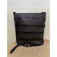 ราคา C e l i ne. แท้ Macadam crossbody Bag Black Brown อปก.มีถุงผ้าค่ะ สภาพสวยวินเทจค่ะ รับประกันของแท้ (23579578596)