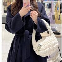 ราคา [พร้อมส่ง] แท้ Shoopen Soft Quilting Bag Mini HPABGDA02M ชูว์เพน กระเป๋านวมนุ่มนิ่ม (25235091985)