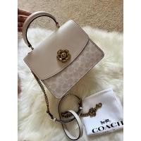 ราคา Coach Parker Top Handle In Signature Canvas (15581667654)