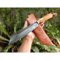 ราคา มีดแรมโบ้ Rambo knife อีโต้ มีดคัตติ้ง อีตัด มีดลาบ ปารัง มีดเดินป่า มีดแคมป์ ใบ 8.6” เหล็กผานไถ ผิวไฟ ด้าม-ฝักไม้ประดู่ (24513104391)