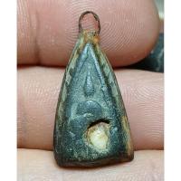 ราคา รูปหล่อพระพุทธสองหน้าหลวงพ่อดำฝังเขี้ยวหมาป่า วัดกุฏิ (54955096579)