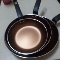 ราคา กะทะอลูมิเนียมเคลือบเทฟล่อนเชต3ใบ (2240972490)