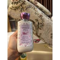 ราคา Bath & Body Works Sweet Pea Body Lotion 236ml. (51704789093)