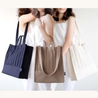 ราคา Pleat Tote กระเป๋าผ้าแคนวาสอเนกประสงค์ลายพลีท (24558272684)