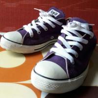 ราคา รองเท้า converse มือสองสีม่วงสภาพเหมือนใหม่ (59888259)