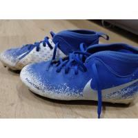 ราคา รองเท้าสตั๊ดเด็ก Nike มือสอง ของแท้ % ซื้อจากช็อปโรบินสันเพชรบุรี (24057828377)