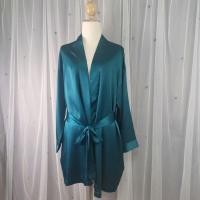 ราคา ชุด​คลุมชุดนอน​ ฟรีไซส์ (one size)​ แบรนด์​ Victoria's Secret​ (มือสอง)​ (15719553767)