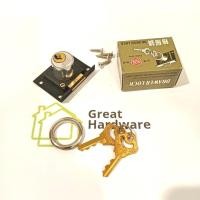 ราคา กุญแจลิ้นชัก808 สีเงินแป้นดำ +สกรู 4ตัว(#6x5/8) สำหรับล็อคตู้เสื้อผ้า โต๊ะทำงาน ลิ้นชัก เฟอร์นิเจอร์ (28614745028)