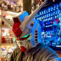 ราคา หมวกกันน็อคกันดั้ม cos ผู้เล่นหมายเลขแรก Gundam Headgear Armor Cross-Dressing Real Wearable Luminous Version (43428665234)