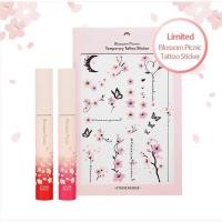 ราคา โล๊ะ !!! Etude House [Blossom Picnic] Shine Chic Lip Lacquer Set (Lip Lacquer+tattoo Sticker) เช็ทลิควิดลิปสติกเนื้อแมท (2045098376)