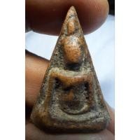 ราคา พระสมเด็จนางพญาพิษณุโลก พิมพ์เข่าโค้งพระเนื้อเก่าสวยตรงตามปก (12251810550)