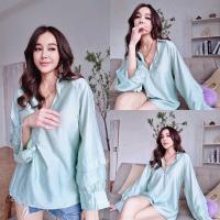 ราคา Cottoncandy เสื้อเชิ้ตคอวีผ้าไหมแก้วพริ้วบางเบา สีเขียวมิ้นท์ ฟรีไซส์ (18607969344)