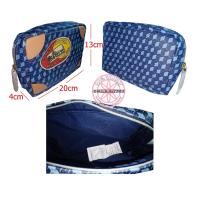 ราคา กระเป๋าเครื่องสำอาง สีน้ำเงิน ลายตาราง ESTEE LAUDER Estee Hotel Resort and Spa Dark Blue Pouch (47103686268)