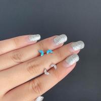ราคา (all silver 925) glisterr leaf stud ต่างหูเงินแท้ประดับเพชร cz ชุบทองคำขาว (6292840503)