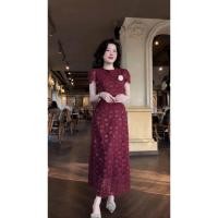 ราคา ชุดเดรสยาวผ้าลูกไม้ฉลุ ลายดอกไม้ (สีแดงไวน์/Burgundy) (56156159471)