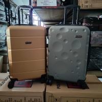 ราคา โปโล คาวาโล กระเป๋าเดินทางไฟเบอร์กันน้ํา 22 นิ้ว มีล้อ 360 องศา (24057813895)