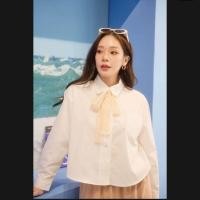 ราคา เสื้อเชิ้ตสีขาว ป้ายร้าน c.h.m. (42878986626)