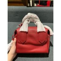 ราคา Charles & Keith Mini Sling Bag (สีแดง) (42805710799)