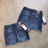 ราคา MC Jeans (แม็ค ยีนส์) แท้ 100 % Mc mini (เด็ก) ID : JAK6102 ถ่ายจากสินค้าจริง ขายชนShop งานใหม่ไม่มีตำหนิ 1295.- (19055289130)
