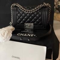 ราคา New Chanel Boy 8” Caviar อะไหล่เงินรมดำ Holo 28 หนังแข็งสวยมากๆ (5508072951)